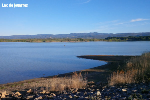 lac de jouarres location vacances