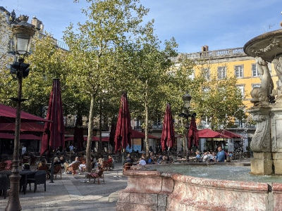 square carnot carcassonne aude